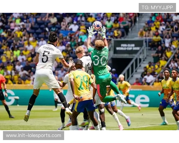 多特蒙德吉拉西妙传助攻扬库托精彩扳平比分助球队逆转局面