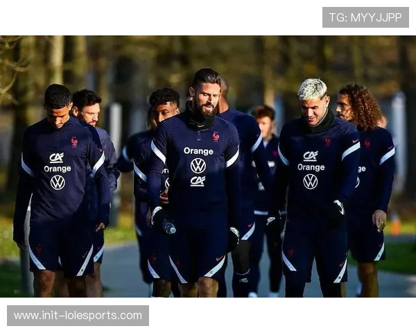 科隆4-1弗赖堡，升班马主场气势如虹